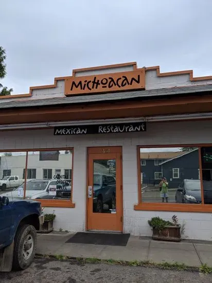 Michoacán Sports Bar & Grill