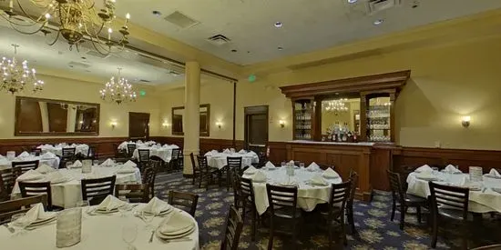 Maggiano's Little Italy