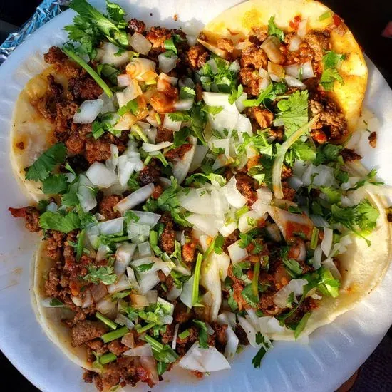 Tacos Reyes - Taco Truck