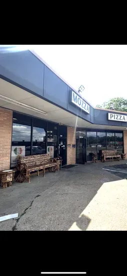 Mozza Pizza Restaurant