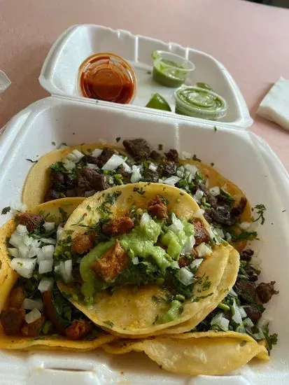 Taqueria El auténtico sabor Mexicano (TORO)