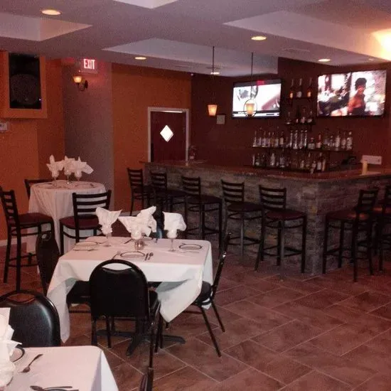 Lilah's Sports Bar Grill & Banquets