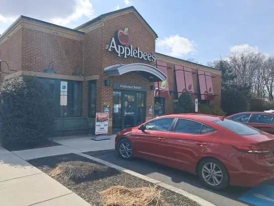 Applebee's Grill + Bar