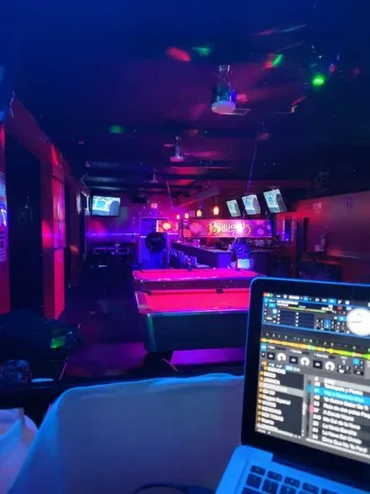 La Joya Sports Bar