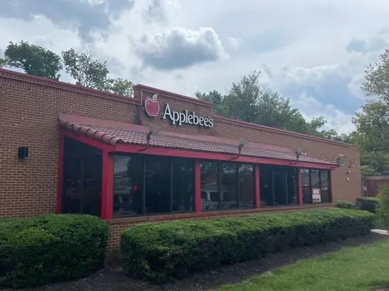 Applebee's Grill + Bar