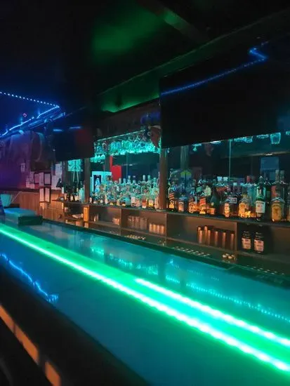 1 Quetzal bar