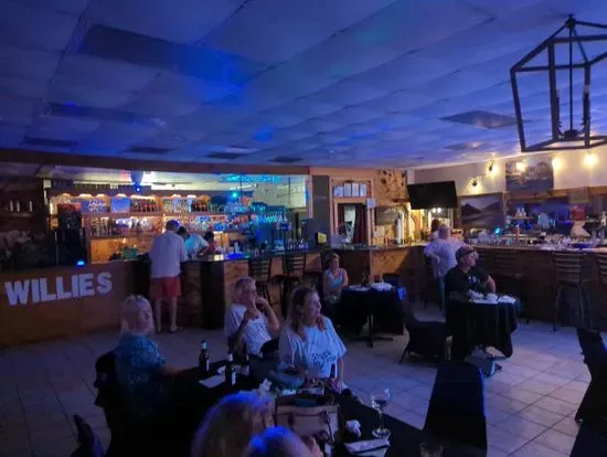 Willie's Bar and Grill
