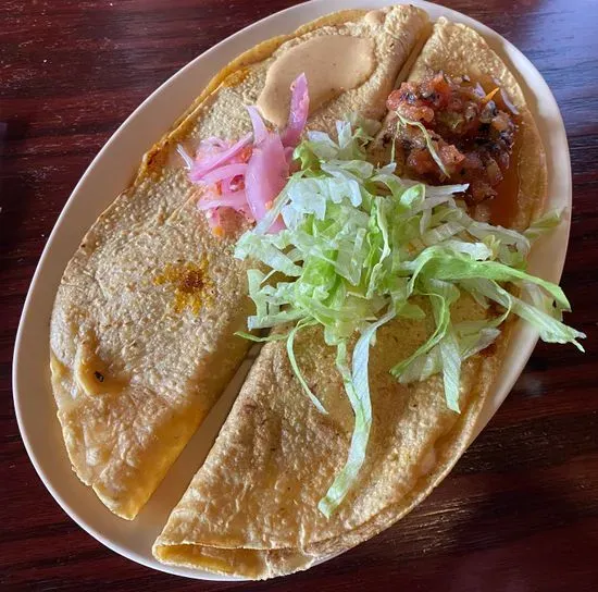 Las Quecas - Quesadilla Restaurant