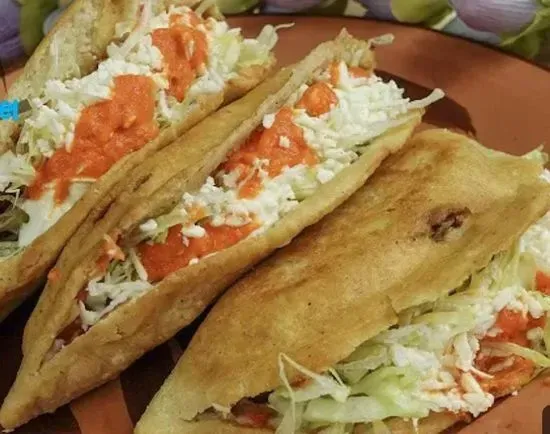 ANTOJITOS MEXICANOS