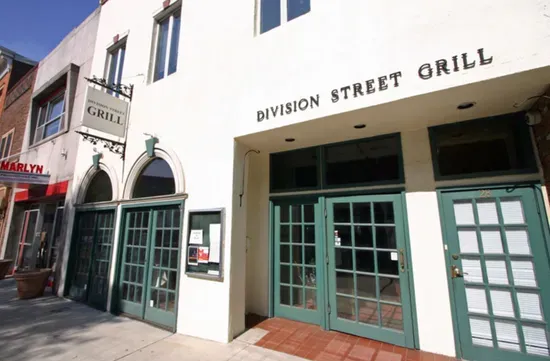 Division Street Grill