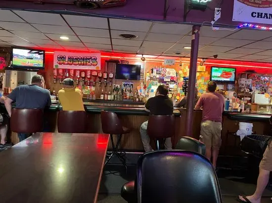 Town & Country Lounge