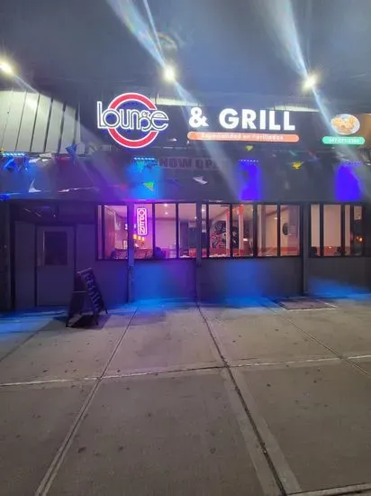 C lounge & Grill