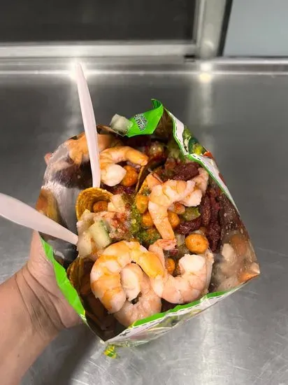 Mariscos la prima del chakarron