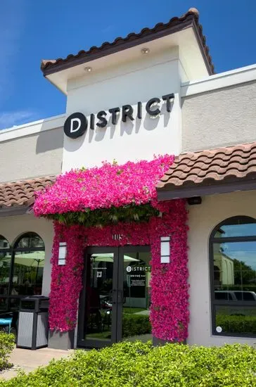 District Sushi Bar