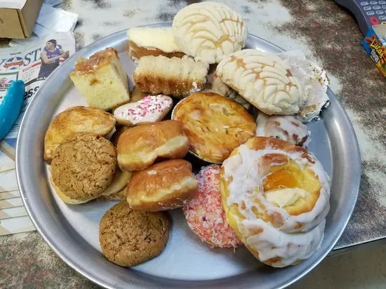 La Reynera Bakery #3 - Updated November 2025