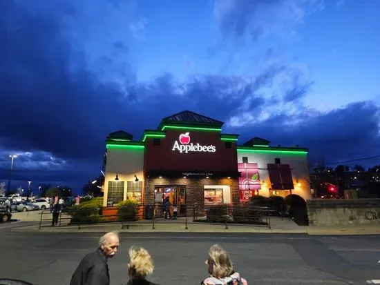 Applebee's Grill + Bar