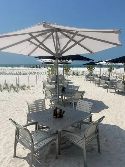 Cabanas Beach Bar & Grille