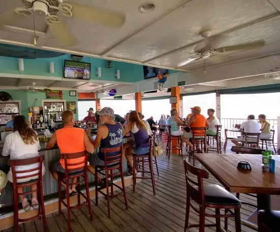 Petey's Upper Deck Bar