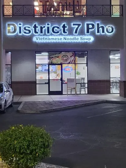 District 7 Pho