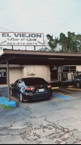 El Viejon Bar & Grill