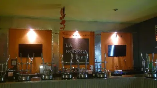 La Bodega Restaurant