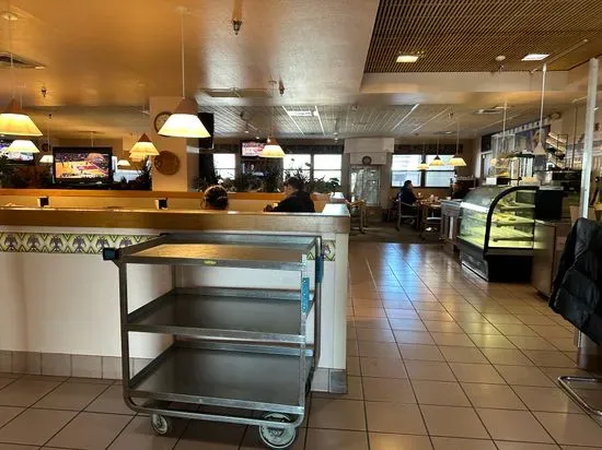 Thunderbird Dining Facility