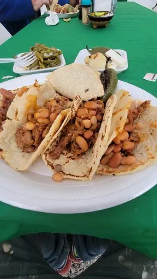 Moy's Cantina