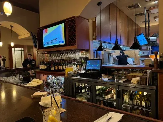 Papapavlo's Bistro & Bar