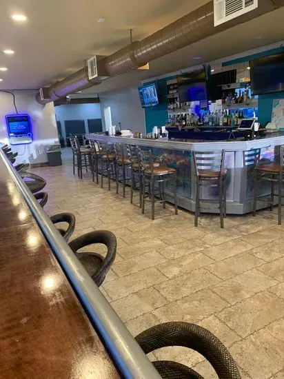 Buzz City Bar & Grill