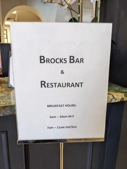 Brock's Restaurant & Bar - DoubleTree Gilbert