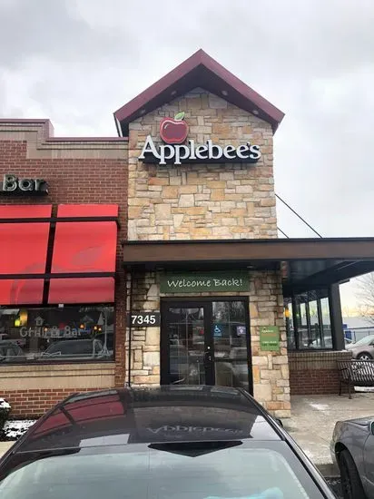 Applebee's Grill + Bar