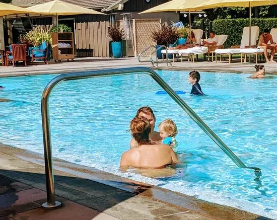 Pool Garden Terrace at Rosewood Sand Hill