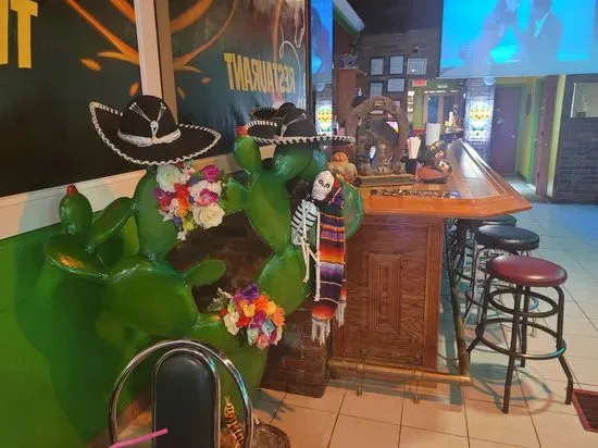 El Alazan Bar Restaurant