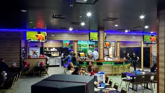 El jaguar restaurant, mariscos & bar