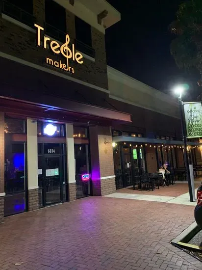 Treble Makers Dueling Piano Bar & Restaurant