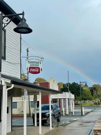 Thompson's Corner Saloon