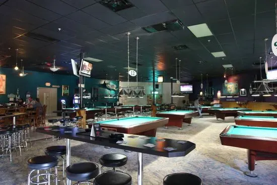 Island Breakers Billiards