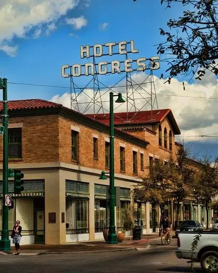 Hotel Congress