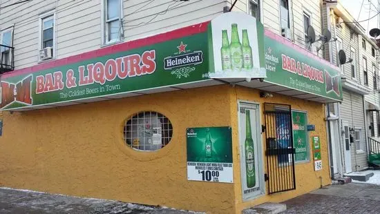 M & M Bar & Liquor Store