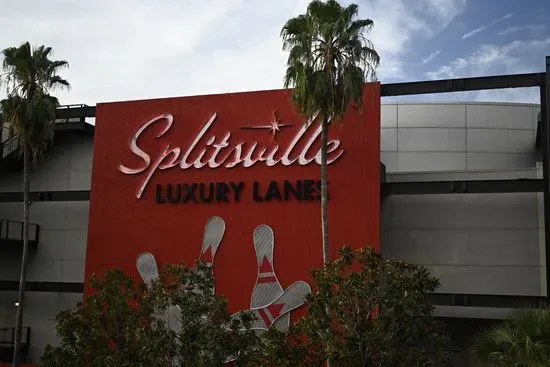 Splitsville Dining Room