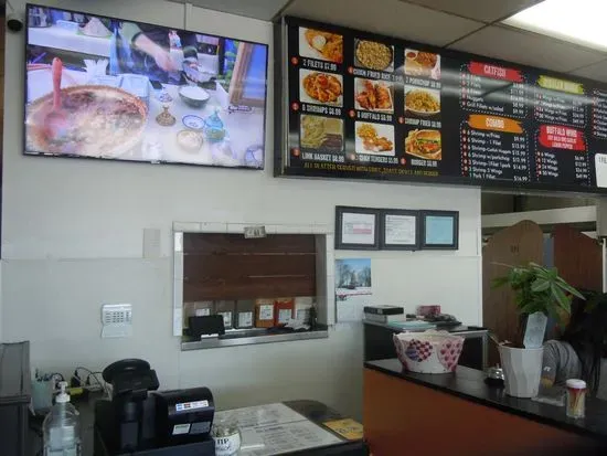 Rodeo Catfish and Wings