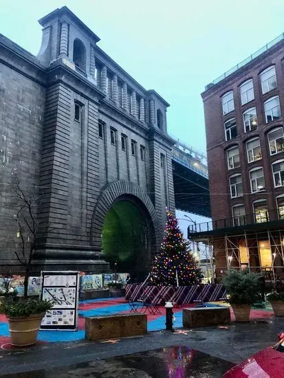 Dumbo Station