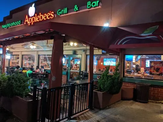 Applebee's Grill + Bar