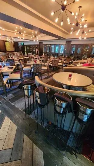 Lantern Lane Lounge
