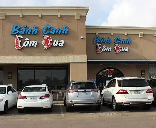 Banh Canh Tom Cua