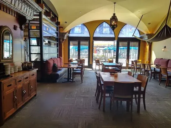 Lebanese Taverna