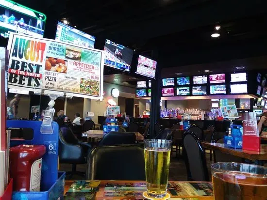 Winner's Circle Sports Bar & Grille