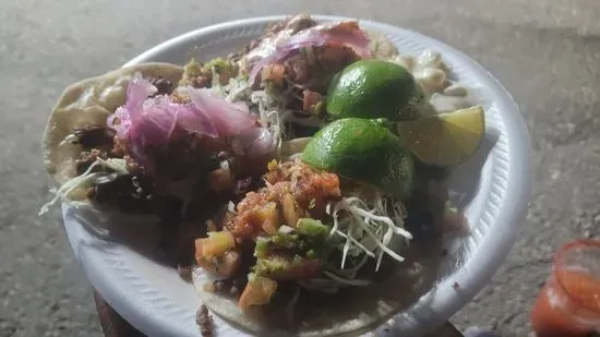 Taqueria La Yaquesita