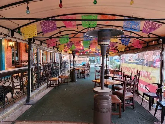 Mariachi Bar