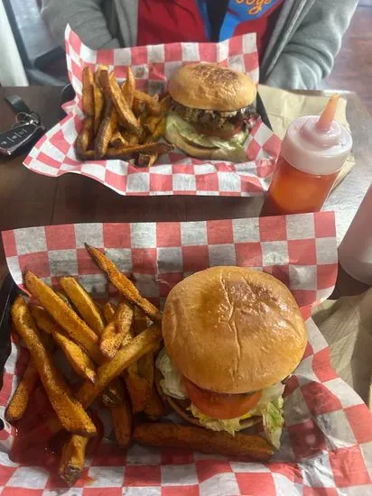 Lee's Burger Joint